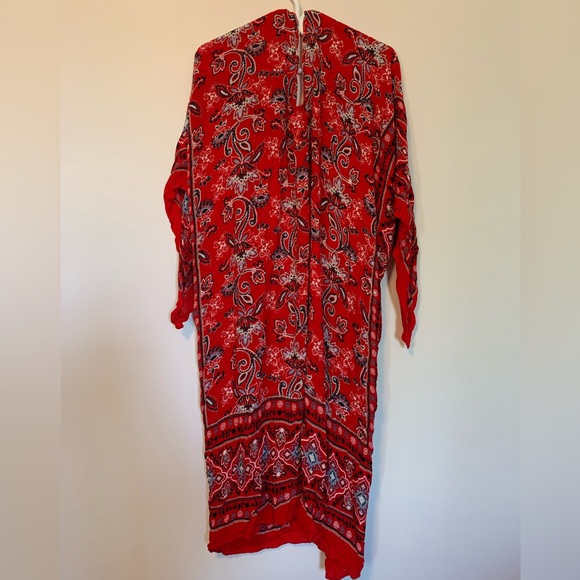 Red Bandana Pattern Shrug - Picture 2 of 2